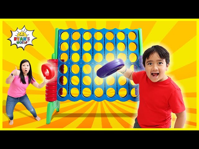 Ryan and mommy Pretend Play with Giant Connect 4 toy!!!