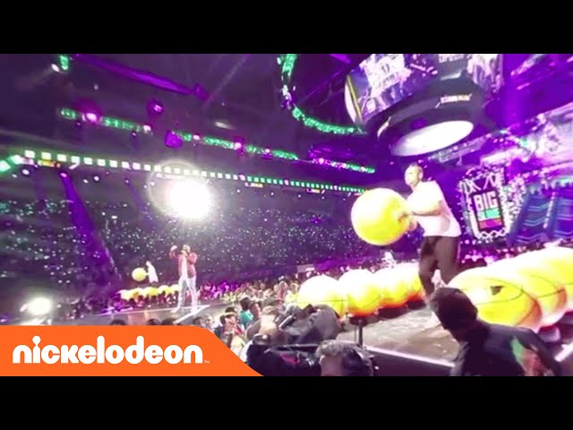 Kids' Choice Sports 2016 | Steph Curry & Klay Thompson Play Big Slime Ballers in 360 | Nick