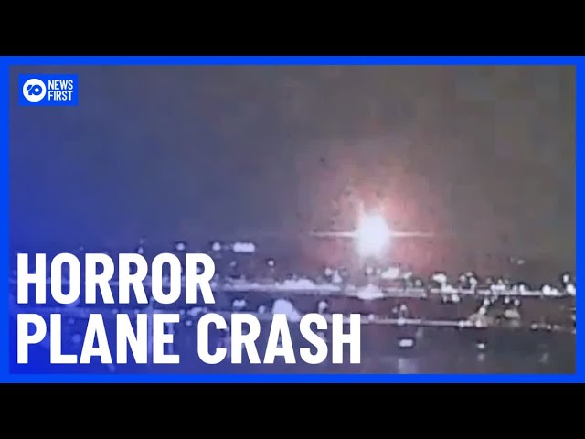 Frantic Rescue Mission Underway Following Horror Washington DC Plane Crash | 10 News First