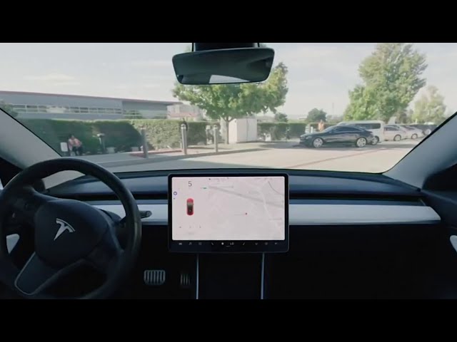 Feds investigate Tesla's self-driving feature | NBC4 Washington