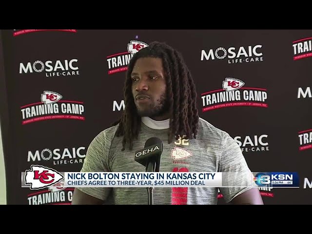 Chiefs agree with middle linebacker Nick Bolton on 3-year, $45 million contract, AP source says