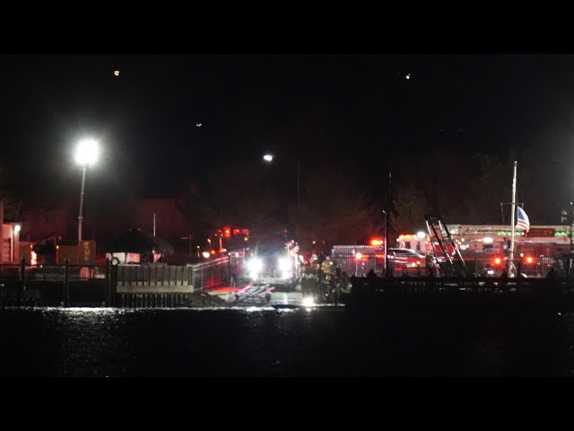 Live | Plane and Black Hawk collision in Washington, D.C. | Breaking News