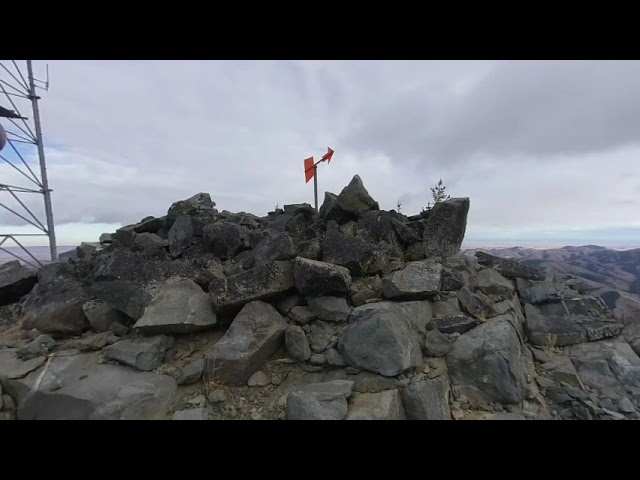 VR180 - Can Am 6X6 Mountain Climb