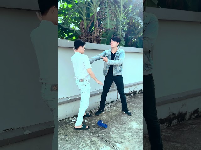 Right time, wrong person [I AM BEN] #beneagle #kungfu #martialarts #action #comedy #funny #viral