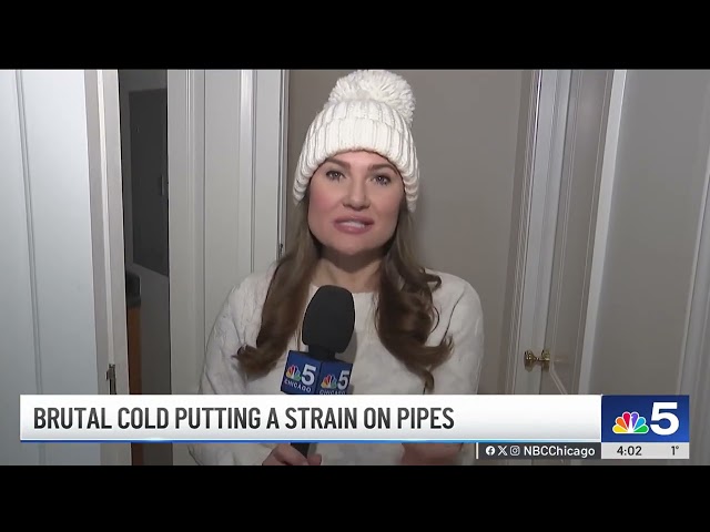 Dangerously cold temps in Chicago cause strain on city's infrastructure